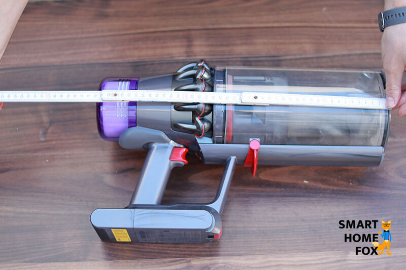 Measuring the Dyson V11 Outsize